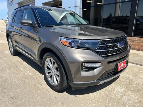 Gray 2021 Ford Explorer XLT