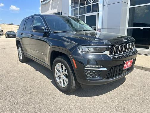 Black 2023 Jeep Grand Cherokee Limited