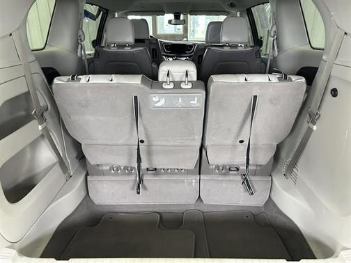 2018 Chrysler Pacifica Touring-L Plus