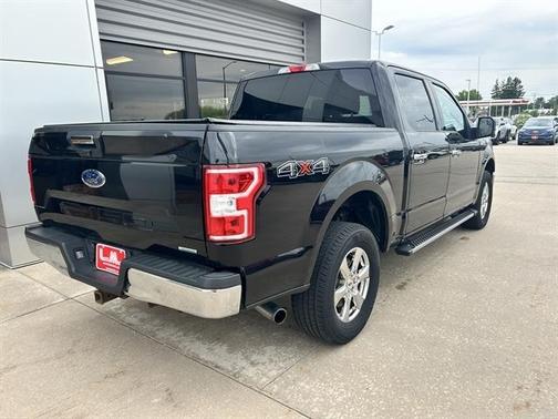 Black 2019 Ford F-150 XLT