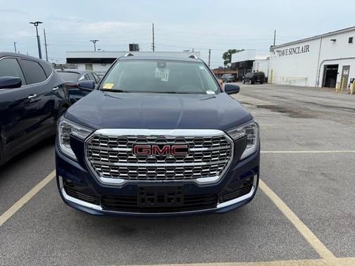 2022 GMC Terrain Denali