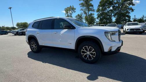 2026 GMC Acadia AWD AT4