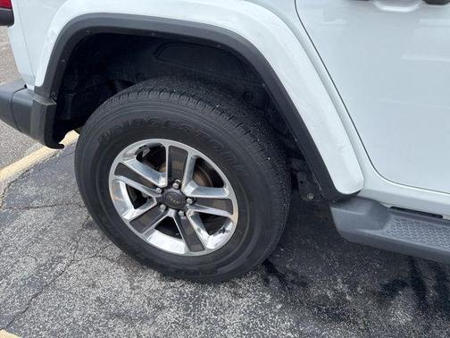 2020 Jeep Wrangler Unlimited Sahara