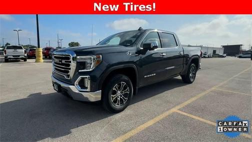 2022 GMC Sierra 1500 SLT