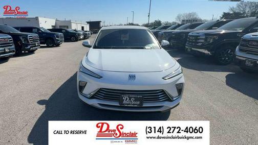 Summit White 2026 Buick Envista Preferred FWD