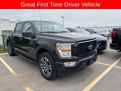 AGATE BLACK METALLIC 2022 Ford F-150 XL