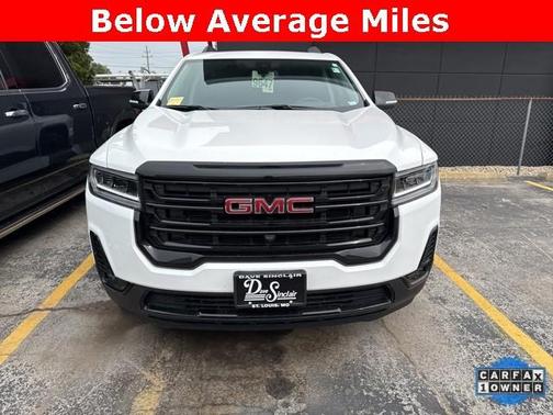 2023 GMC Acadia FWD SLT