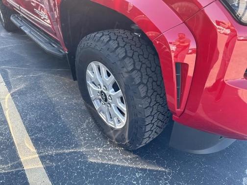2024 Toyota Tacoma SR5