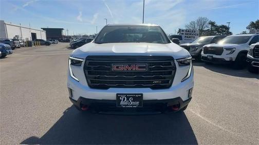 2025 GMC Acadia AWD AT4