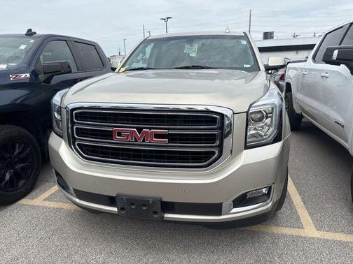 Sparkling Silver Metallic 2017 GMC Yukon SLE