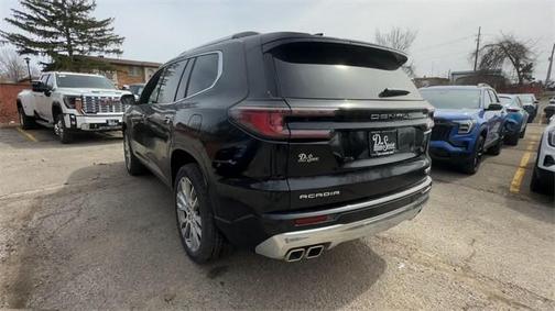 2025 GMC Acadia Denali