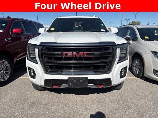 2023 GMC Yukon XL 4WD AT4