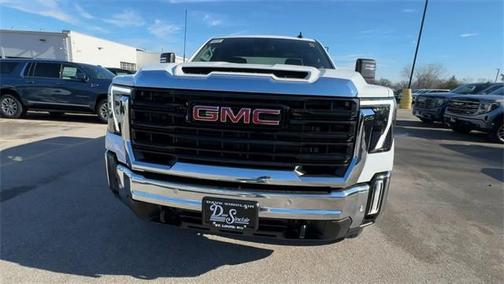2026 GMC Sierra 3500 Base