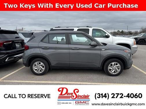 2021 Hyundai VENUE SE