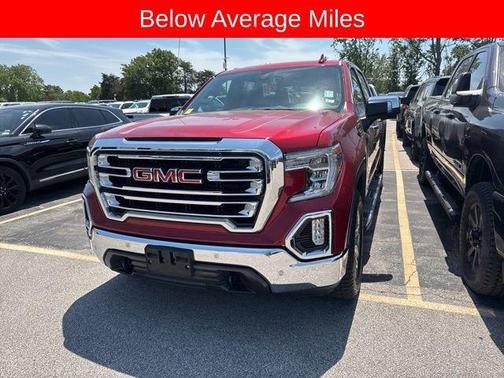 Cayenne Red Tintcoat 2022 GMC Sierra 1500 SLT