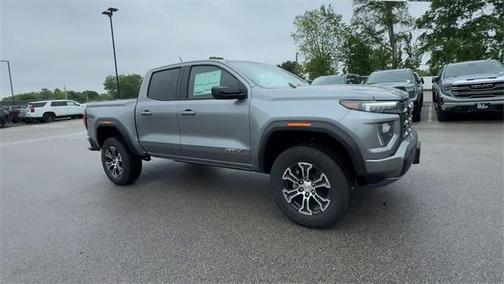 2025 GMC Canyon Base