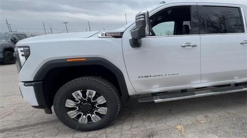 2025 GMC Sierra 3500 Denali