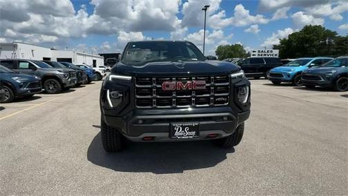 2025 GMC Canyon AT4