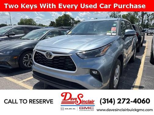 2022 Toyota Highlander LE