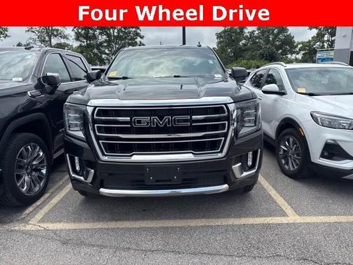 2023 GMC Yukon SLT