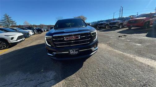 2025 GMC Acadia FWD Elevation