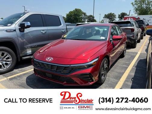 2025 Hyundai ELANTRA SEL