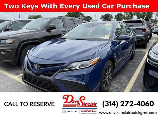 2024 Toyota Camry SE