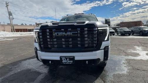 2025 GMC Sierra 3500 Denali