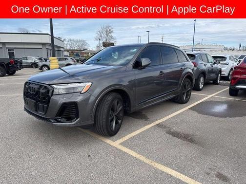 2025 Audi Q7 55 Premium Plus