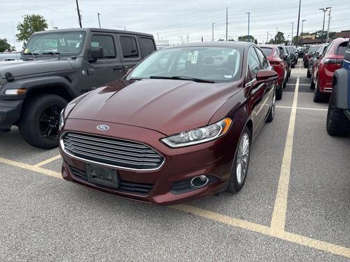 BRONZE FIRE 2016 Ford Fusion SE