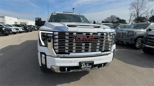 2025 GMC Sierra 3500 Denali