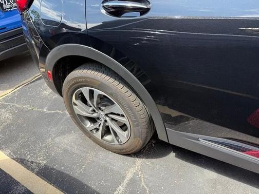 2022 Buick Envision FWD Essence