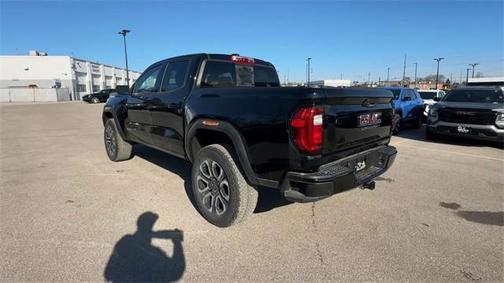 2025 GMC Canyon Base