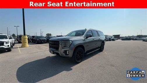 2022 GMC Yukon XL 4WD AT4