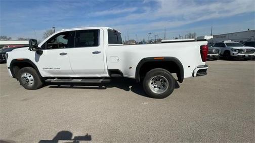 2025 GMC Sierra 3500 Denali