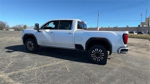 2025 GMC Sierra 3500 Denali