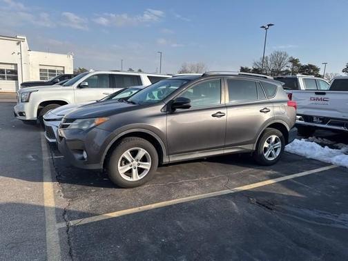 2013 Toyota RAV4 XLE