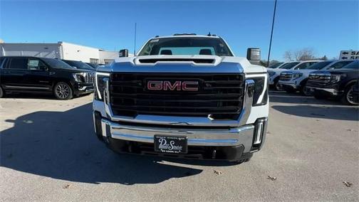 2026 GMC Sierra 2500 Pro