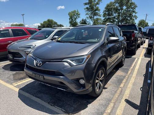 Magnetic Gray Metallic 2016 Toyota RAV4 XLE