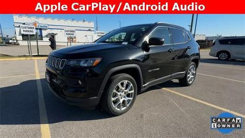 2022 Jeep Compass Latitude Lux