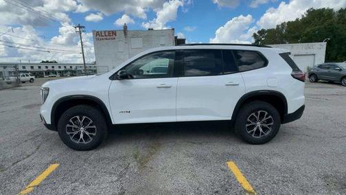 2026 GMC Acadia AWD AT4