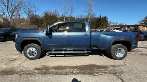 2025 GMC Sierra 3500 Denali