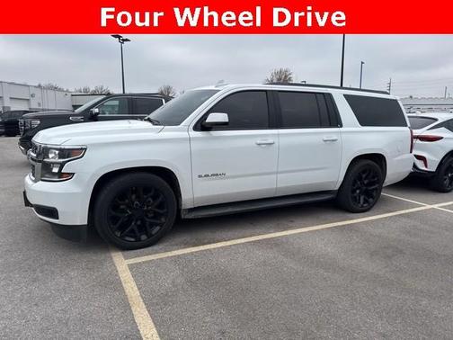 2017 Chevrolet Suburban LT