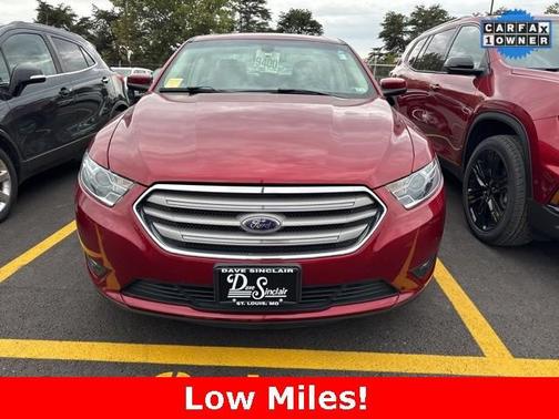 2017 Ford Taurus SEL