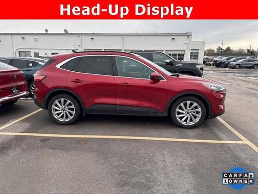 2022 Ford Escape Titanium