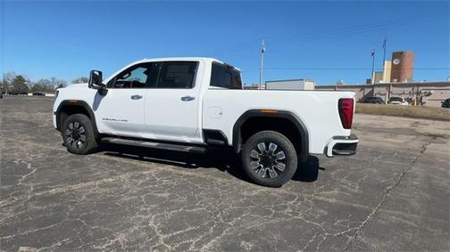 2025 GMC Sierra 2500 Denali