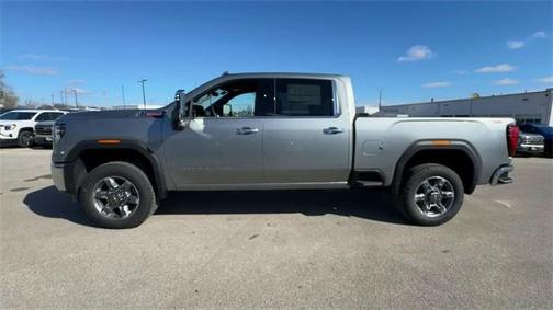 2025 GMC Sierra 2500 SLT