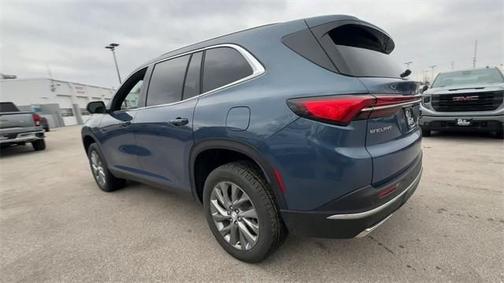 2025 Buick Enclave Preferred FWD