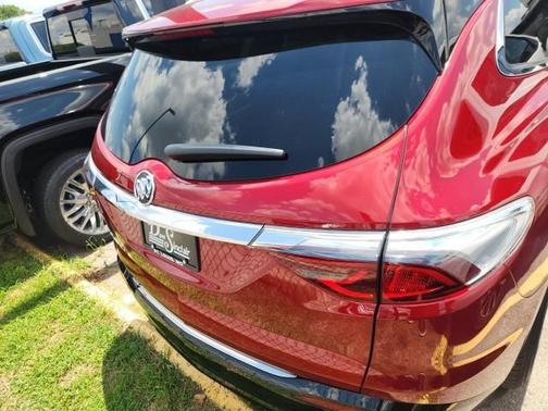 2024 Buick Enclave Essence FWD