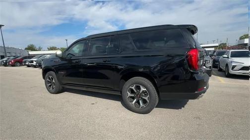 2026 GMC Yukon XL 4WD AT4 Ultimate